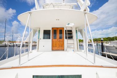 58' Hatteras 1973 Yacht For Sale